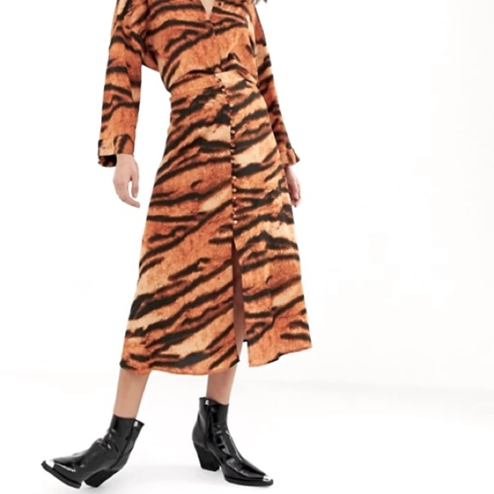 Mango tiger print skirt